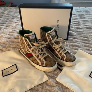 1977 hi top Gucci sneakers size 38 (8)